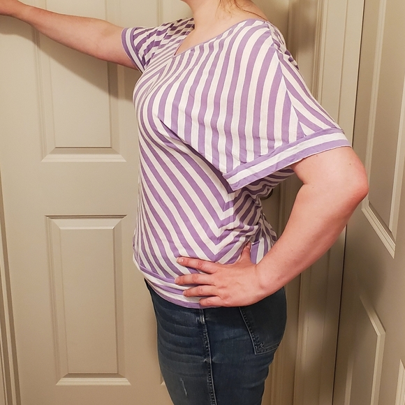 Michael Kors Dolman Striped V-Neck Top - Picture 4 of 6